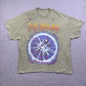 Def Leppard Shirt Mens S/M Green Distressed Band Tee Short Sleeve Grunge Graphic